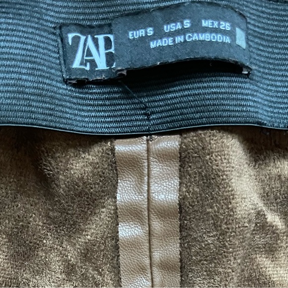 Zara Faux Leather Pants ( Small ) - Picture 5 of 5